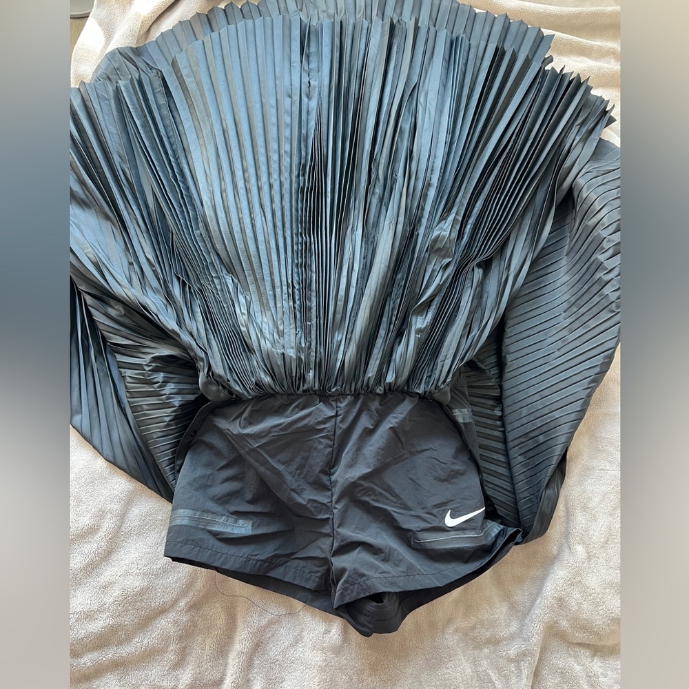 Nike and Sacai skirt - Picture 7 of 11